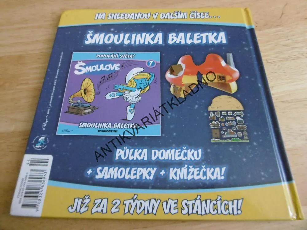 ŠMOULA ASTRONAUT 6, ŠMOULOVÉ, **an