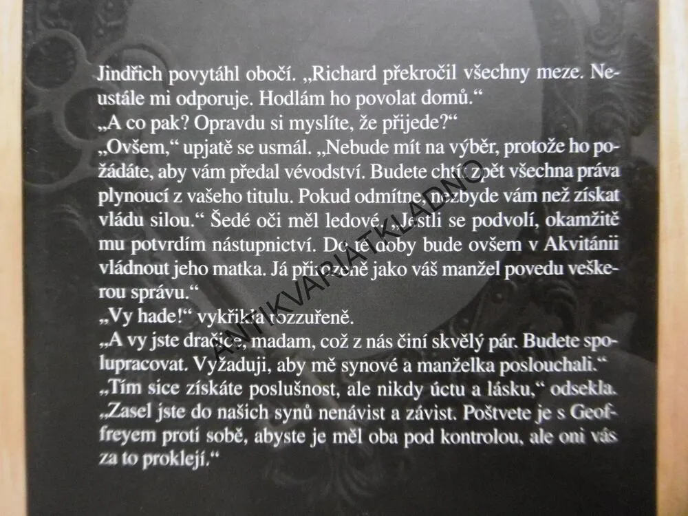 PODZIMNÍ TRŮN, ELIZABETH CHADWICKOVÁ, **an