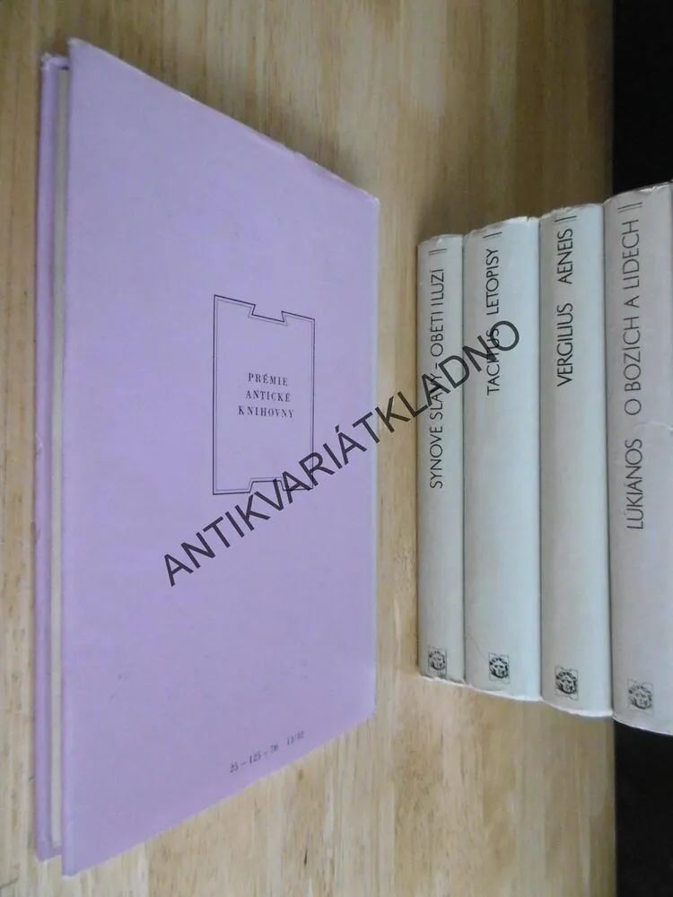O LÁSCE, PŘÁTELSTVÍ A ŠTĚSTÍ, **an