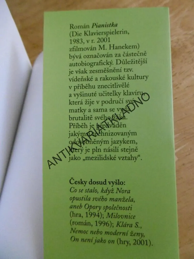 PIANISTKA, E.JELINEKOVÁ, **an