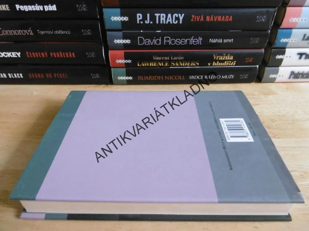 ŠPATNÝ OBCHOD, ROBERT B. PARKER, **an