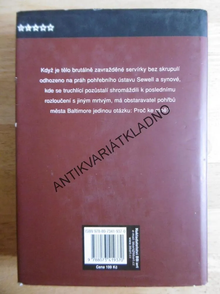 ČERVENÝ POHŘEBÁK, TIM COCKEY, **an