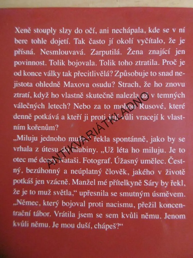 VŠECHNY SNY SVĚTA, THERESA RÉVAY, **an