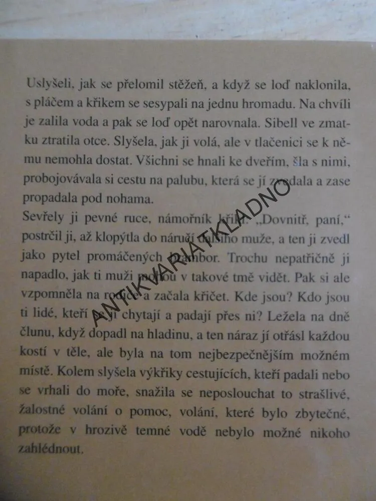 KÁMEN A PÍRKO, PATRICIA SHAWOVÁ, **an