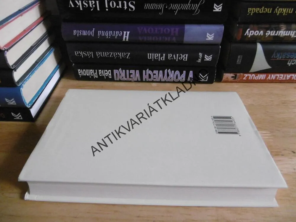 PRINCEZNA DAISY, JUDITH KRANTZOVÁ, **an