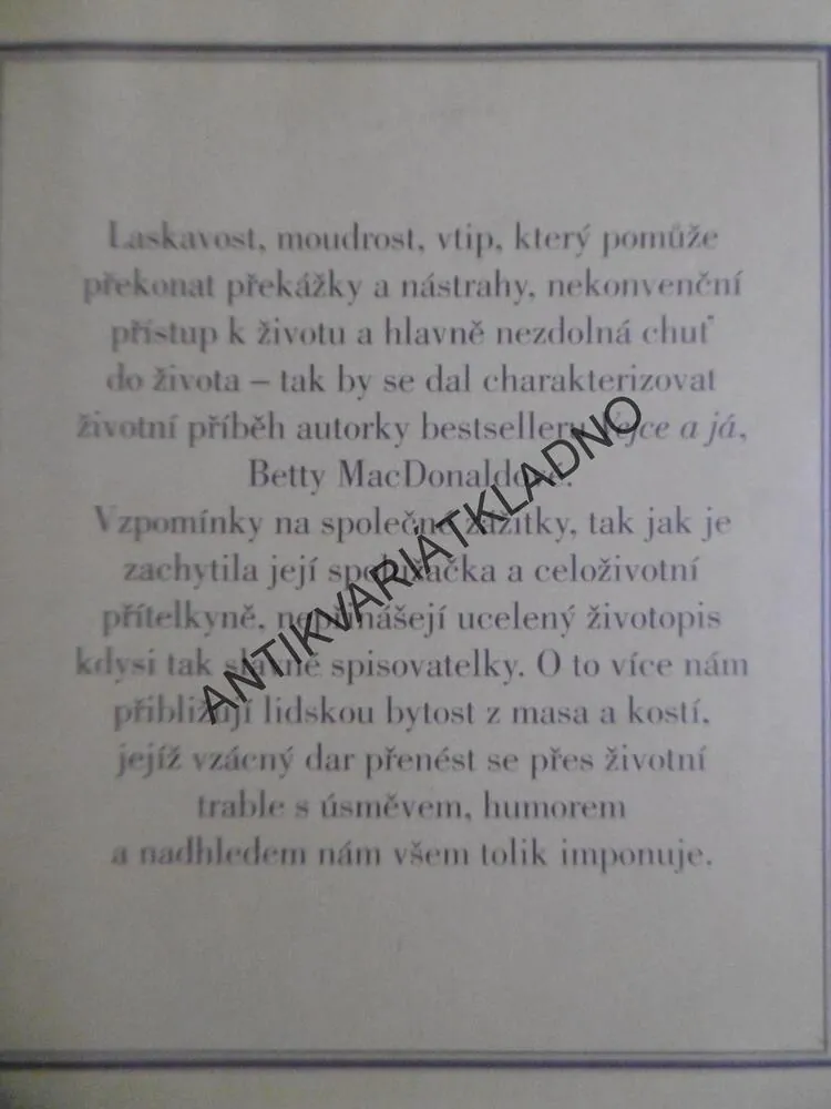 HODNĚ SMÍCHU A PÁR SLZ, BLANCHE CAFFIEREOVÁ, **an