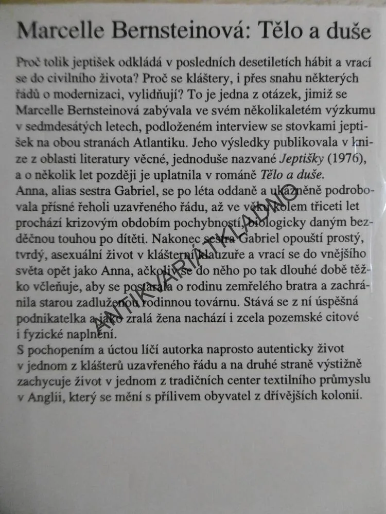 TĚLO A DUŠE, MARCELLE BERNSTEINOVÁ, **an