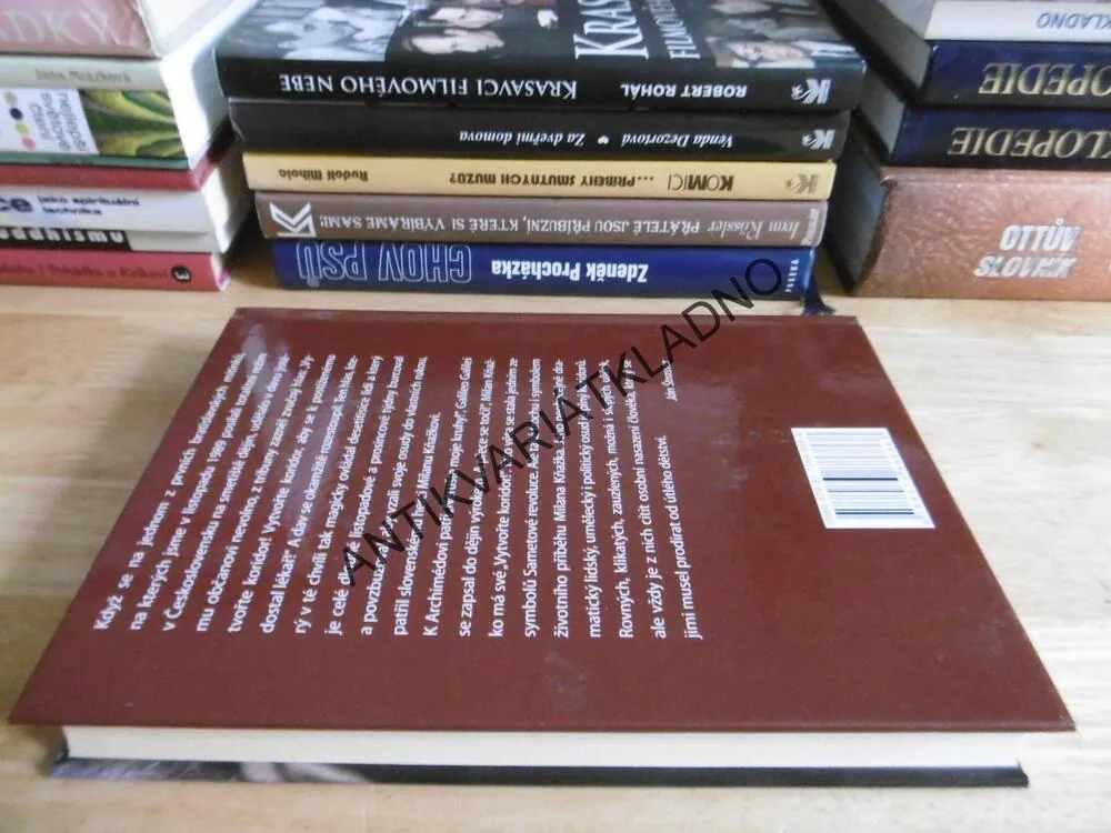 MILAN KŇAŽKO - NOSÍM V SOBĚ MNOHÉ JIZVY, JÁN ŠTRASSER, **an