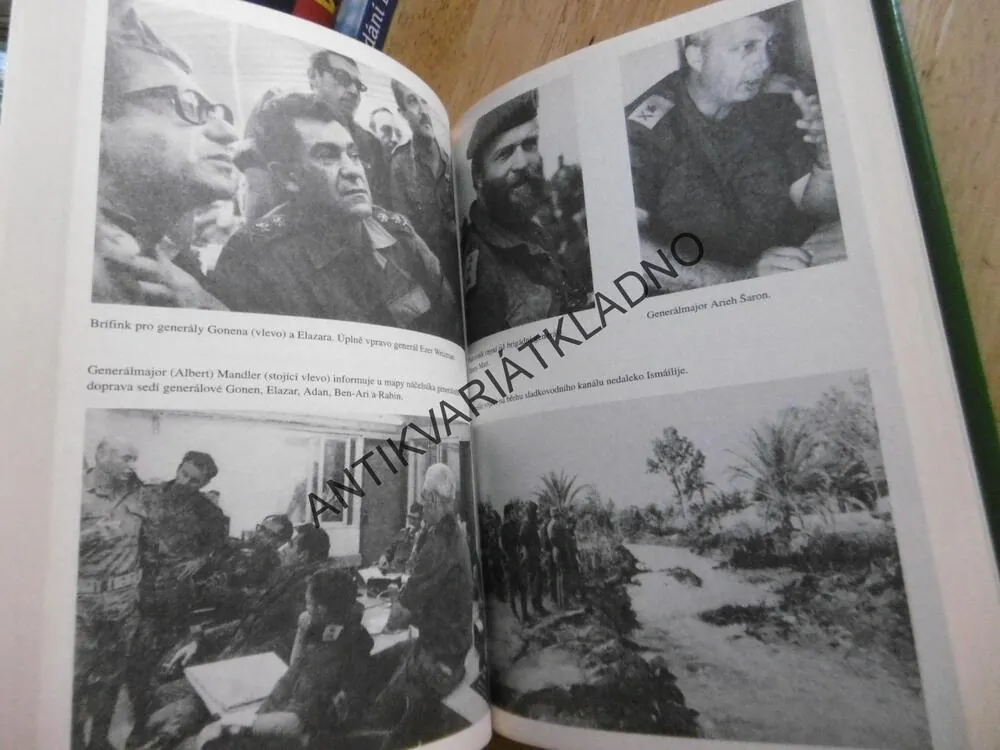 VÁLKA ZE DNE USMÍŘENÍ, CHAIM HERZOG, **an