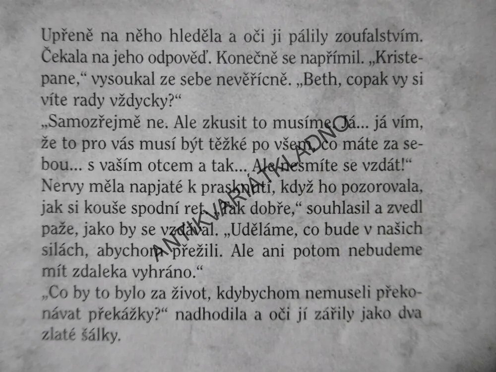 DÍVKA OD ŘEKY, TANIA CROSSE, **an