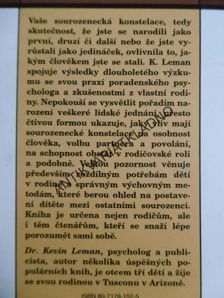SOUROZENECKÁ KONSTELACE, KEVIN LEMAN, **an