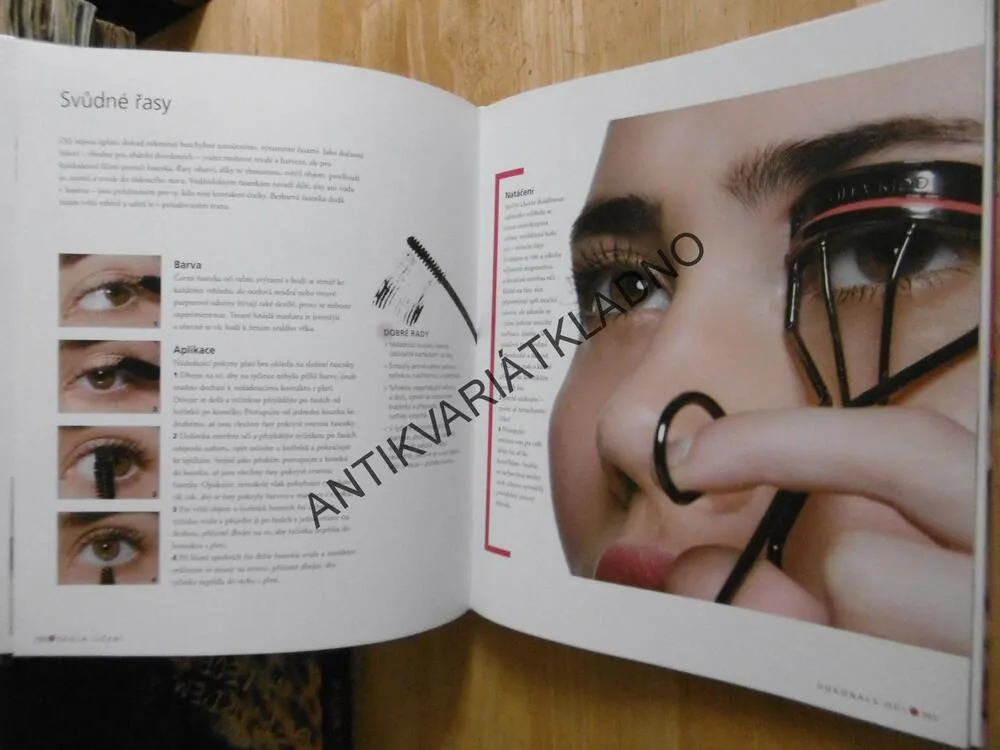 DOKONALÝ MAKE-UP, JEMMA KIDDOVÁ, **an