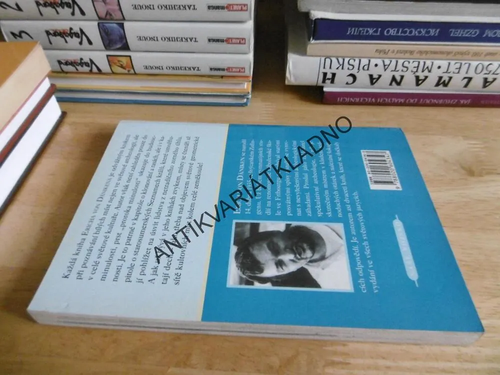 PROROK MINULOSTI, ERICH VON DÄNIKEN, **an