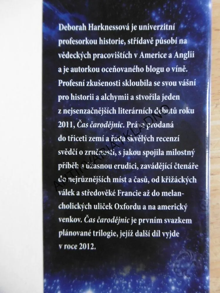 ČAS ČARODĚJNIC, DEBORAH HARKNESSOVÁ, **an
