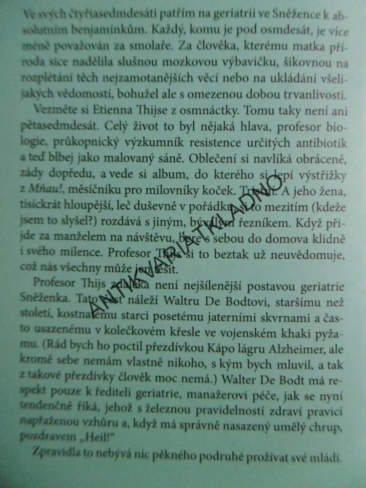 OPOZDILEC, DIMITRI VERHULST, **an