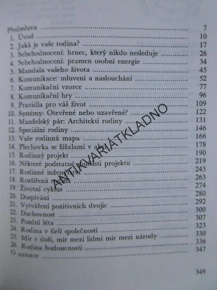 KNIHA O RODINĚ, VIRGINIA SATIROVÁ, , **an
