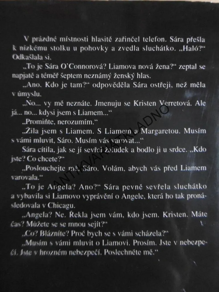 POVĚRČIVÝ, R. L. STINE, **an