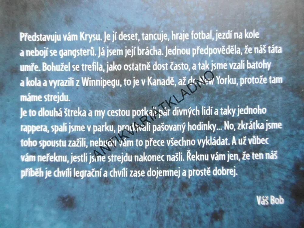 SUNDEJ MI MĚSÍC, GREGORY HUGHES, **an