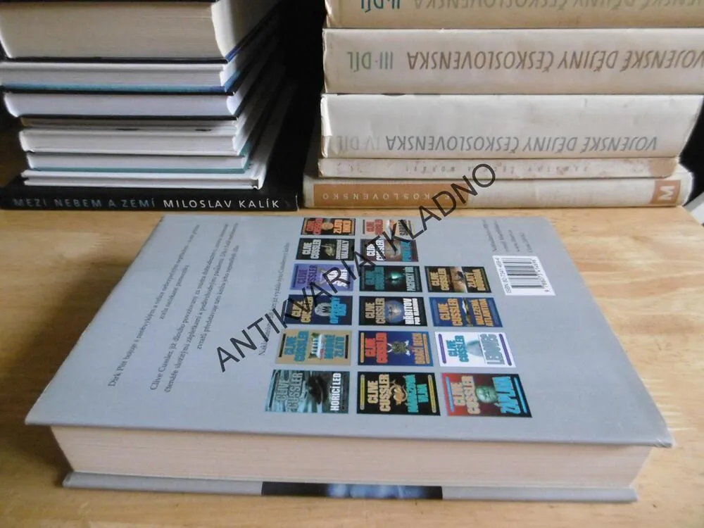 TROJSKÁ ODYSSEA, CLIVE CUSSLER, **an