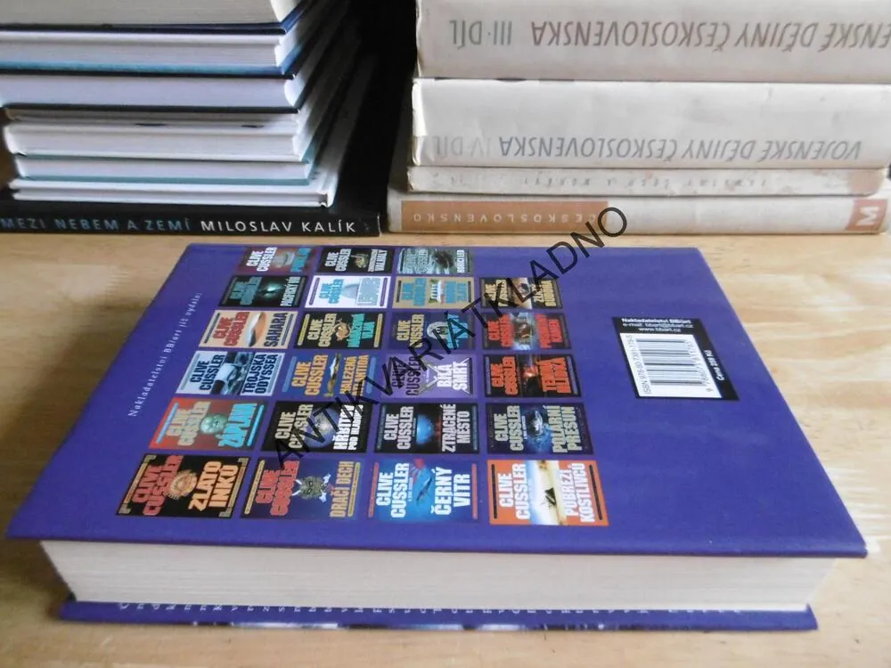 ČINGISCHÁNŮV POKLAD, CLIVE CUSSLER, **an