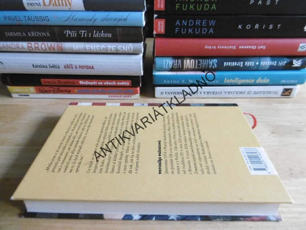 NICKA DOBÝVÁ AMERIKU, VERONIKA VALENTOVÁ, **an