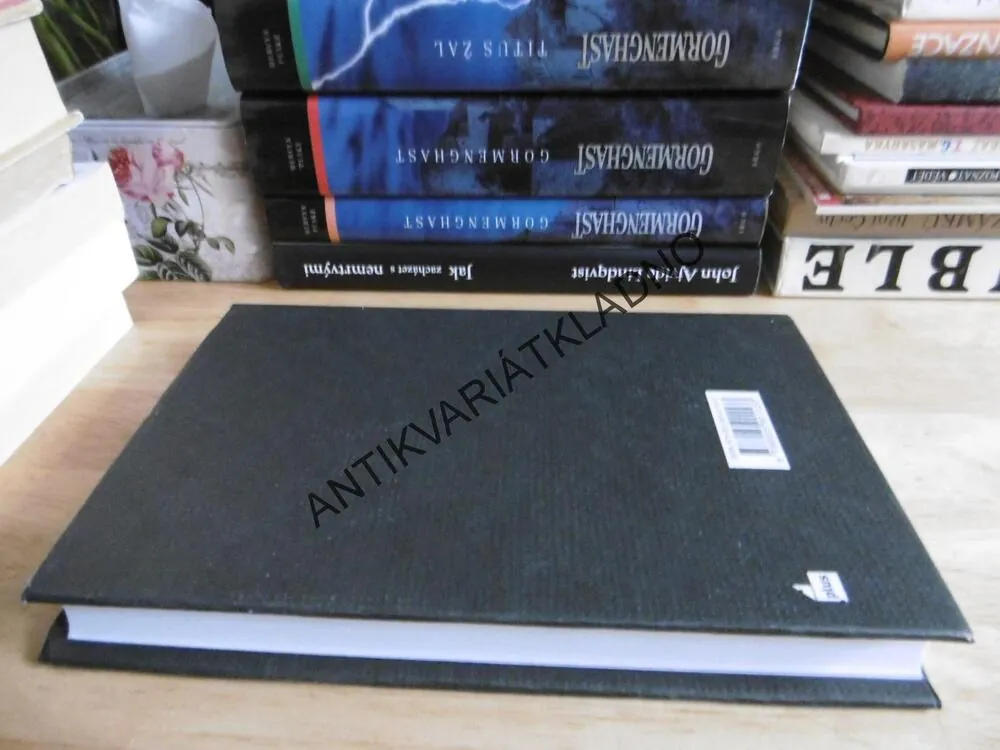STRAŠIDELNÉ PŘÍBĚHY, HENRY JAMES, **an