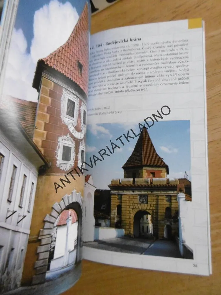 ČESKÝ KRUMLOV, KOUZELNÉ MĚSTO UPROSTŘED EVROPY, **an