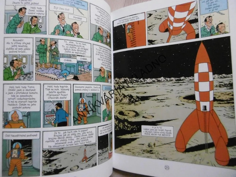 TINTINOVA DOBRODRUŽSTVÍ, PRVNÍ KROKY NA MĚSÍCI, HERGÉ, **an