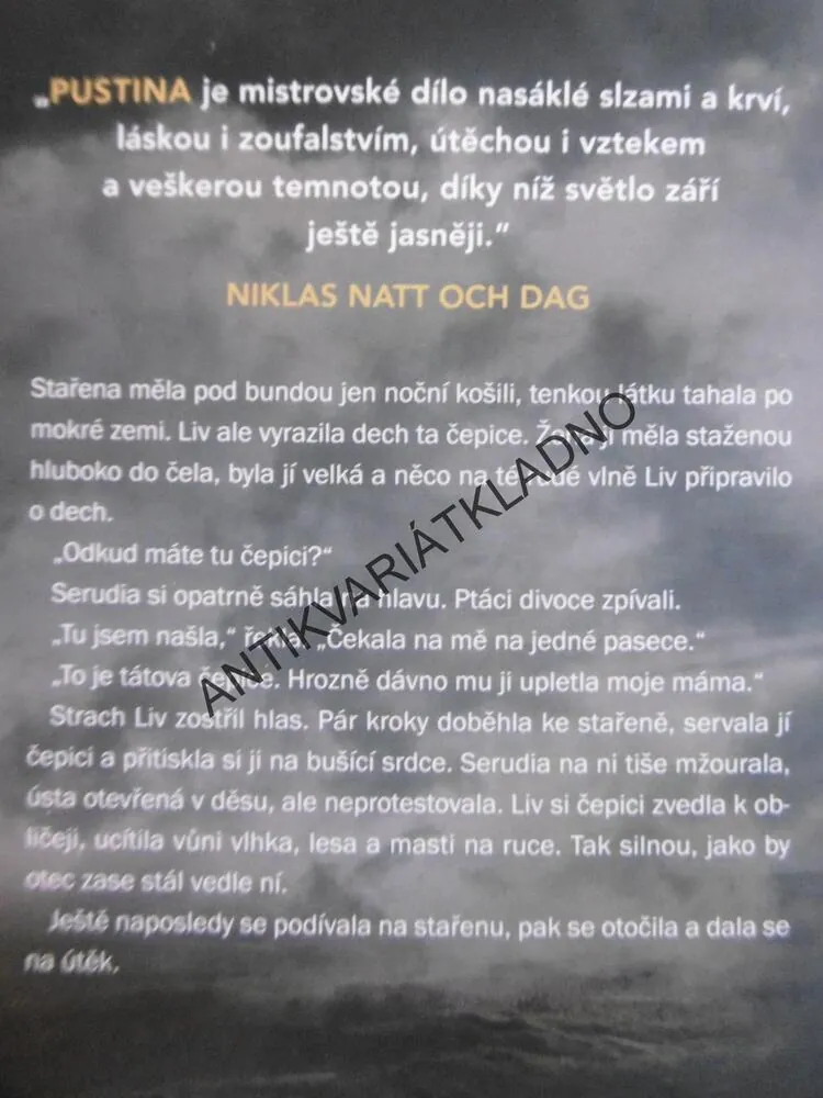 PUSTINA, STINA JACKSON, **an