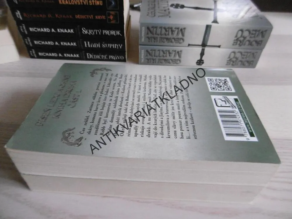 HRA O TRŮNY, STŘET KRÁLŮ, KNIHA DRUHÁ, PÍSEŇ LEDU A OHNĚ, GEORGE R.R.MARTIN, **an