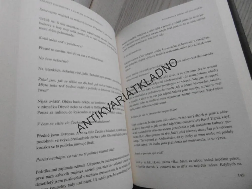 KNÍŽECÍ ROZHOVORY S KARLEM SCHWARZENBERGEM, KAREL HVÍŽĎALA, , **an