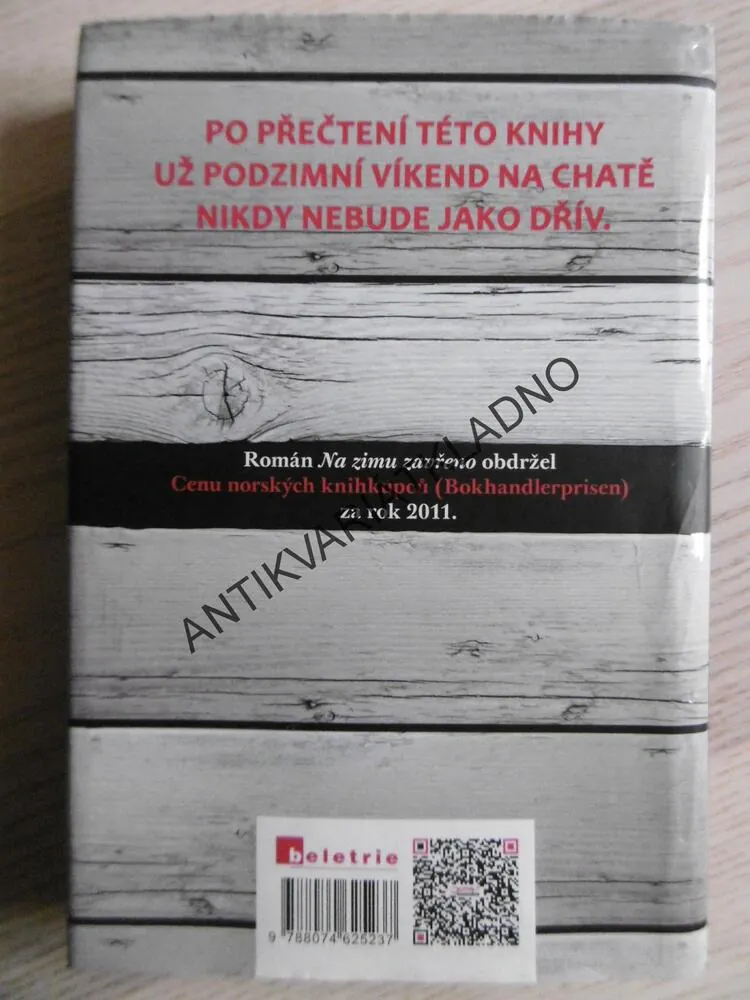NA ZIMU ZAVŘENO, JORN LIER HORST, ** an