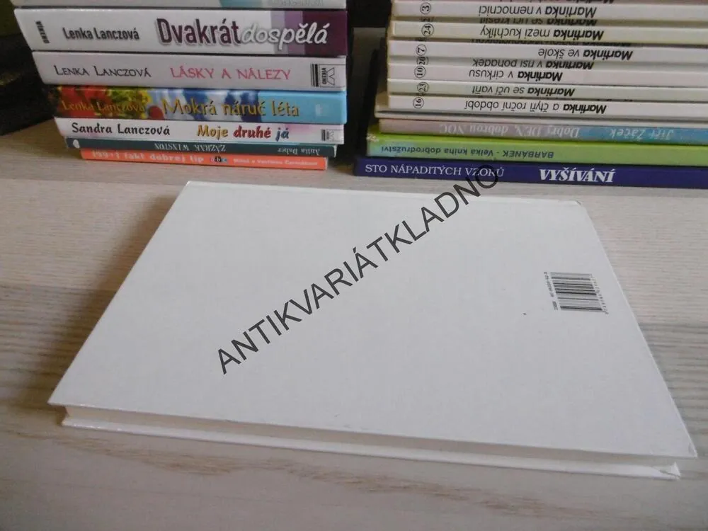 POHÁDKY Z DUHOVÉ ZAHRÁDKY, OLDŘICH SYROVÁTKA, **an