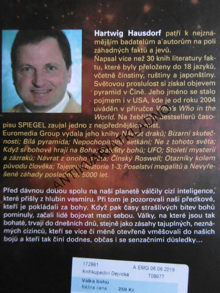 VÁLKA BOHŮ, HARTWIG HAUSDORF, **an