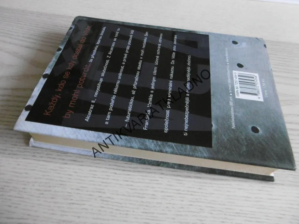 VĚŽ, GREGG ANDREW HURWITZ, **an