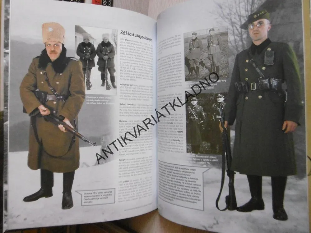 STRÁŽ OBRANY STÁTU, ENCYKLOPEDIE SKEJNOKROJŮ ČESKOSLOVENSKA I., ROBERT SPEYCHAL A KOLEKTIV