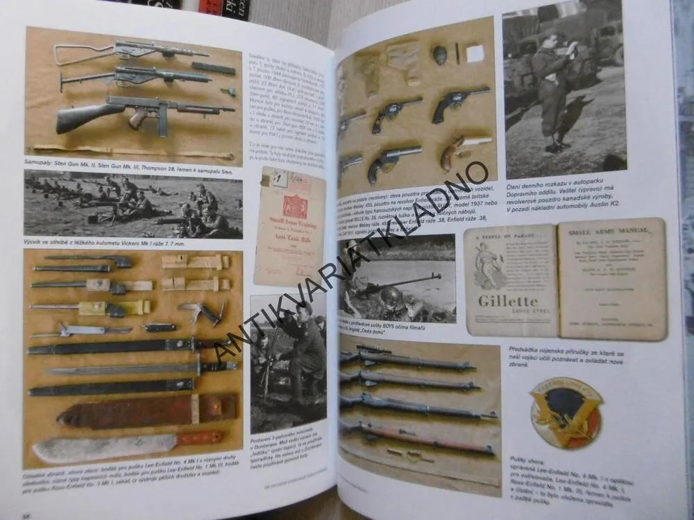 ČESKOSLOVENSKÁ ARMÁDA VE VELKÉ BRITÁNII, ENCYKLOPEDIE STEJNOKROJŮ ČESKOSLOVENSKA II., VILÉM FENCL A MARTIN ŘÍHA