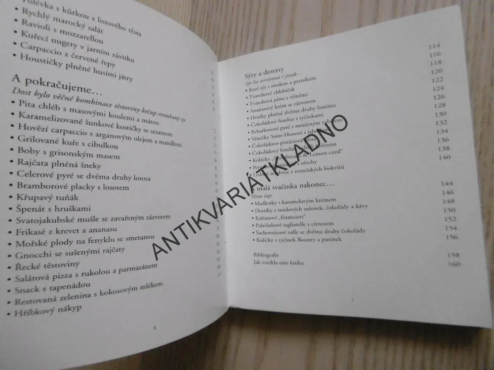 KUCHAŘSKÝ MANUÁL ANEB JAK Z POLOTOVARŮ PŘIPRAVIT JÍDLO JAKO OD MAMINKY, ANNA PAVLOWITCH, **an