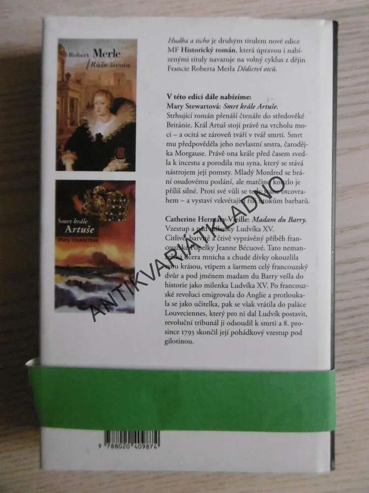 HUDBA A TICHO, ROSE TREMAINOVÁ, **an