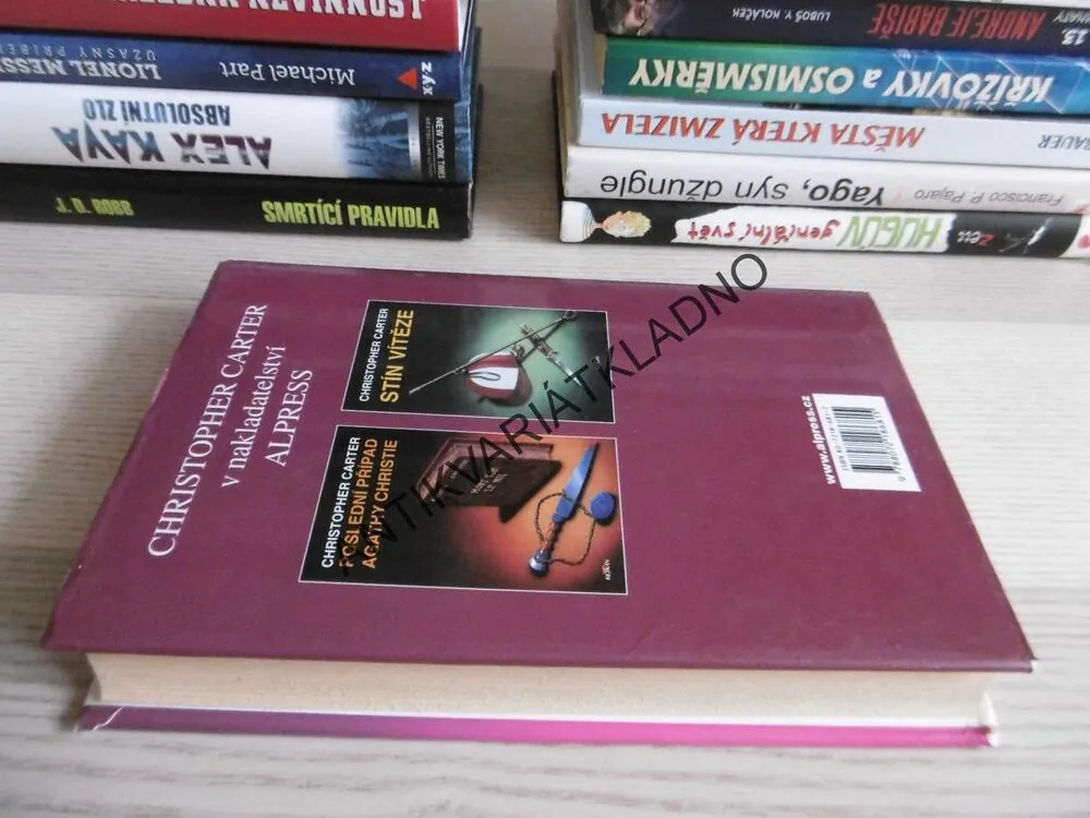 SMRT MODELEK, CHRISTOPHER CARTER, **an