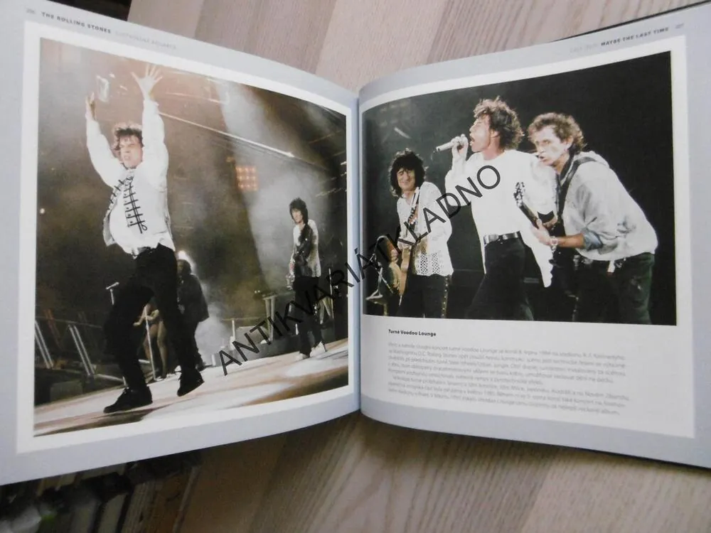 ROLLING STONES, ILUSTROVANÁ BIOGRAFIE, 200 PŮVODNÍCH A DOSUD NEPUBLIKOVANÝCH FOTOGRAFIÍ, **an