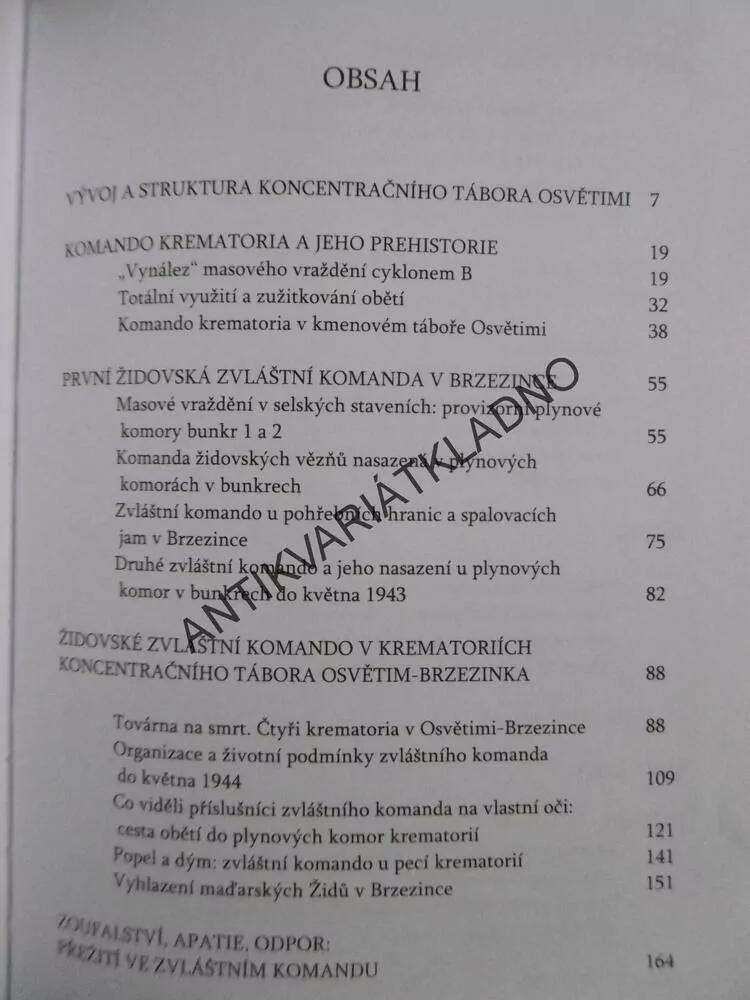 SVĚDKOVÉ Z TOVÁRNY NA SMRT, OSVĚTIM, ERIC FRIEDLER **an