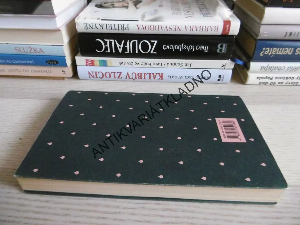 OPILOST Z HLOUBKY, LUBOMÍR MARTÍNEK, **an