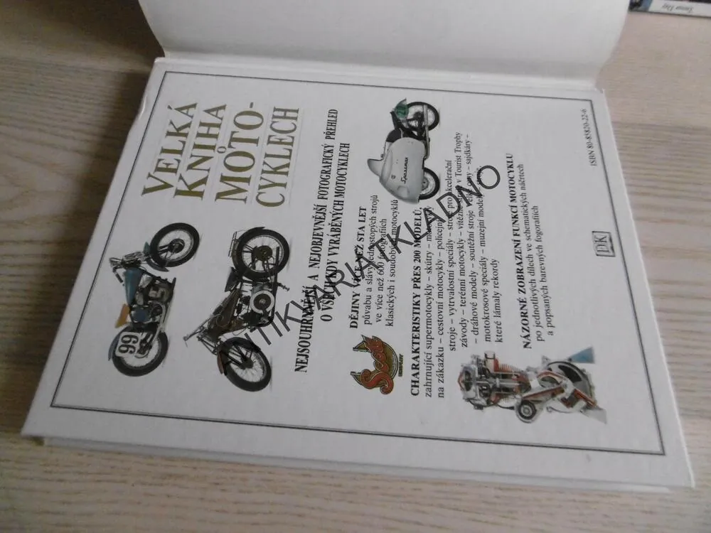 VELKÁ KNIHA O MOTOCYKLECH, HUGO WILSON, **an