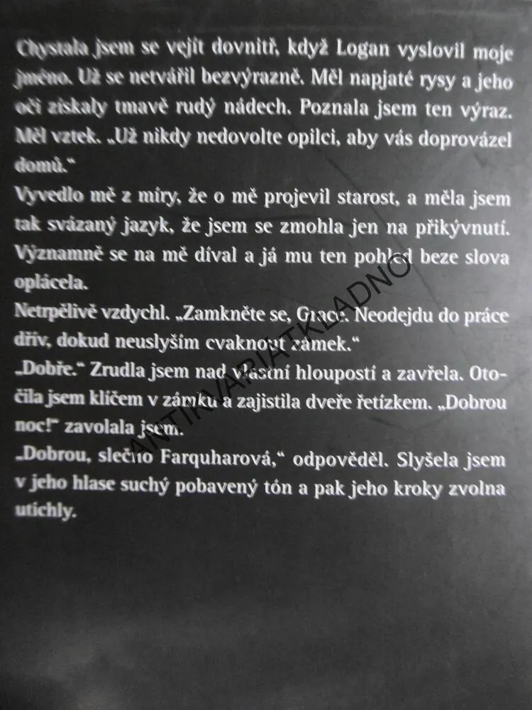 NIGHTINGALE WAY, SAMANTHA YOUNGOVÁ, **an