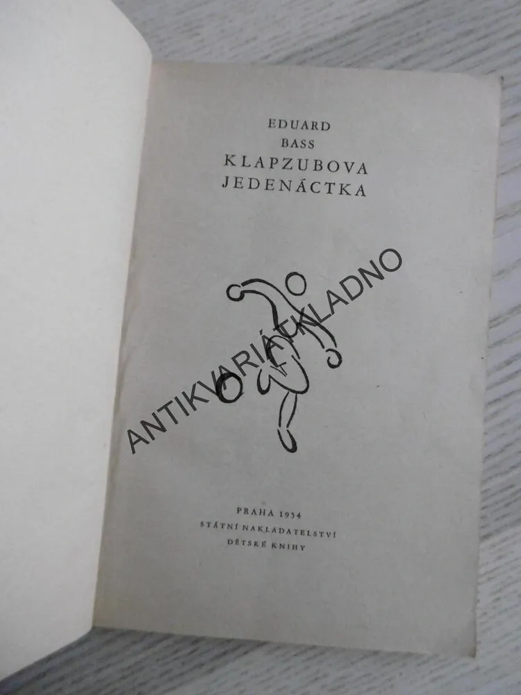 KOD 2 - KLAPZUBOVA JEDENÁCTKA, EDUARD BASS
