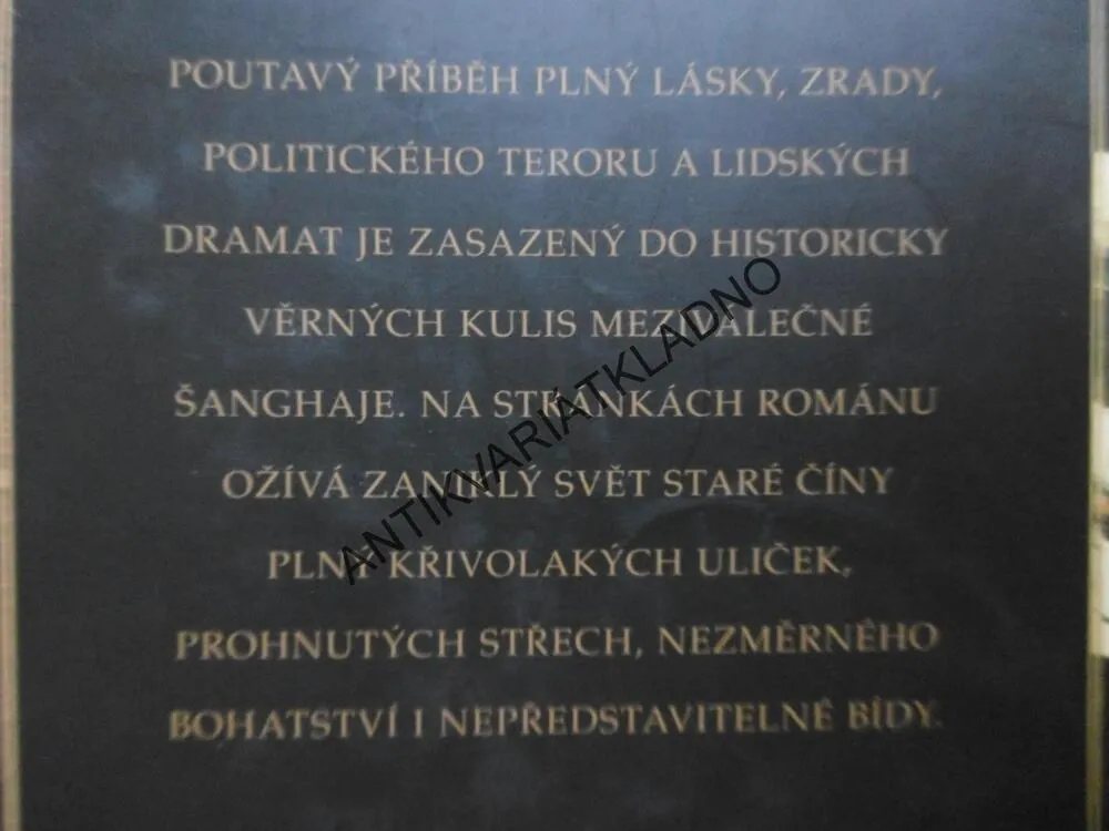 ŠANGHAJSKÉ NÁDRAŽÍ, BARTLE BULL, **an