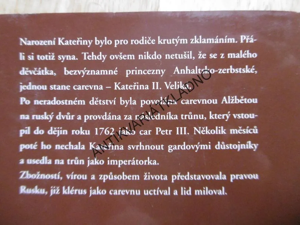 KATEŘINA VELIKÁ, OSVÍCENÁ PANOVNICE NEJVĚTŠÍ ŘÍŠE SVĚTA, KAUSOVÁ