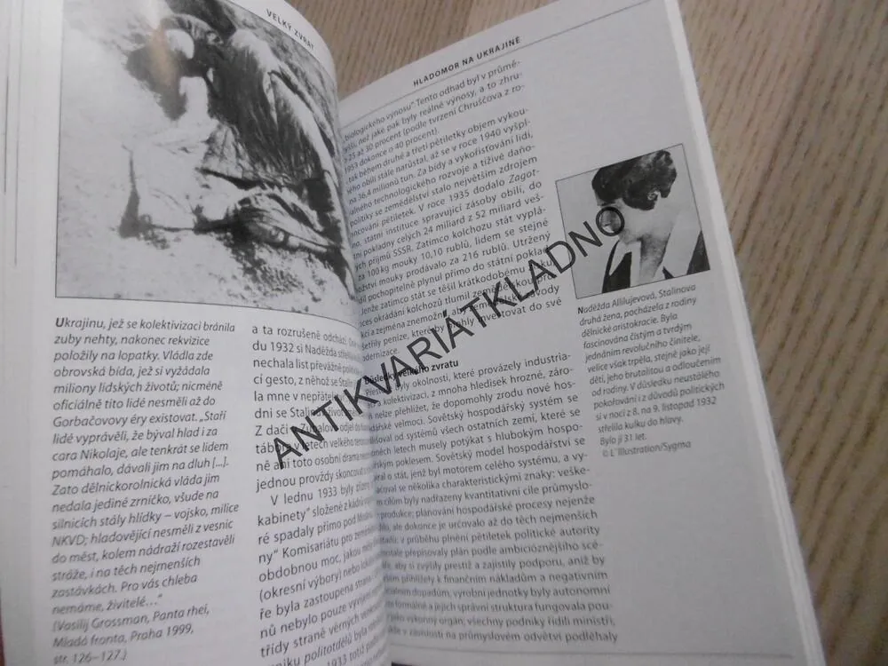 STALIN A SOVĚTSKÉ IMPÉRIUM, ALESSANDRO MONGILI, **an