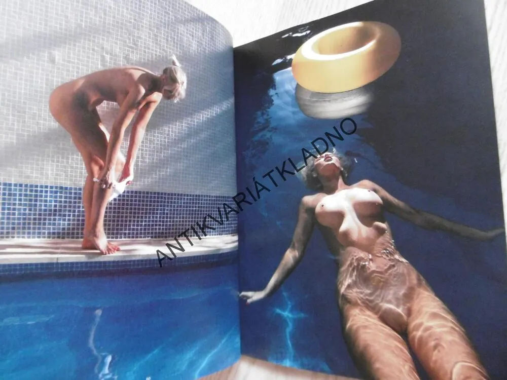 PLAYBOY, 10/2021, KRISTÝBA MORÁVKOVÁ